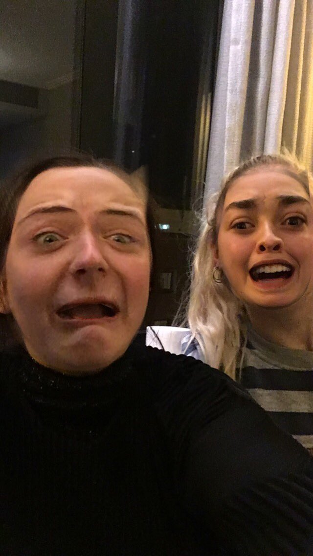 RT @Maisie_Williams: @gameofmophie @SophieT https://t.co/icBD6Iv8ak