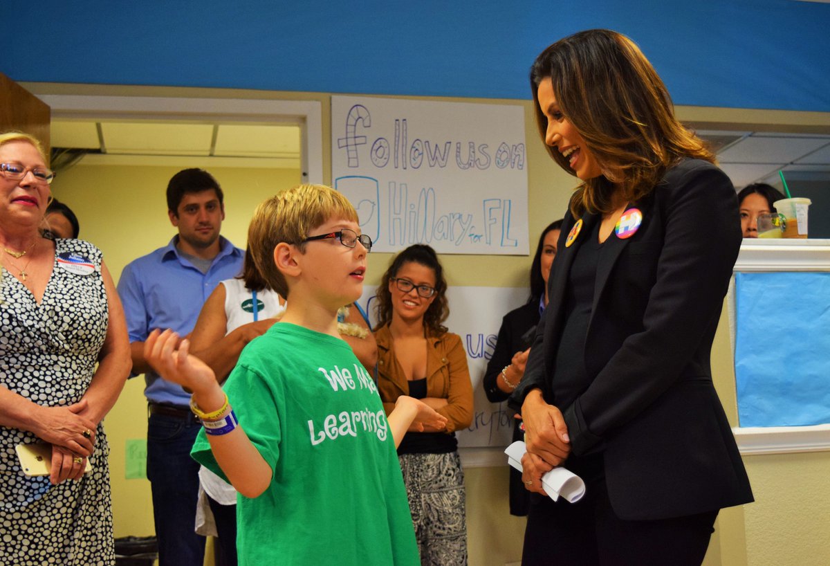 RT @HillaryforFL: .@evalongoria taking questions from one of our youngest volunteers! 
#FLTogether https://t.co/3qYwrOX4bw