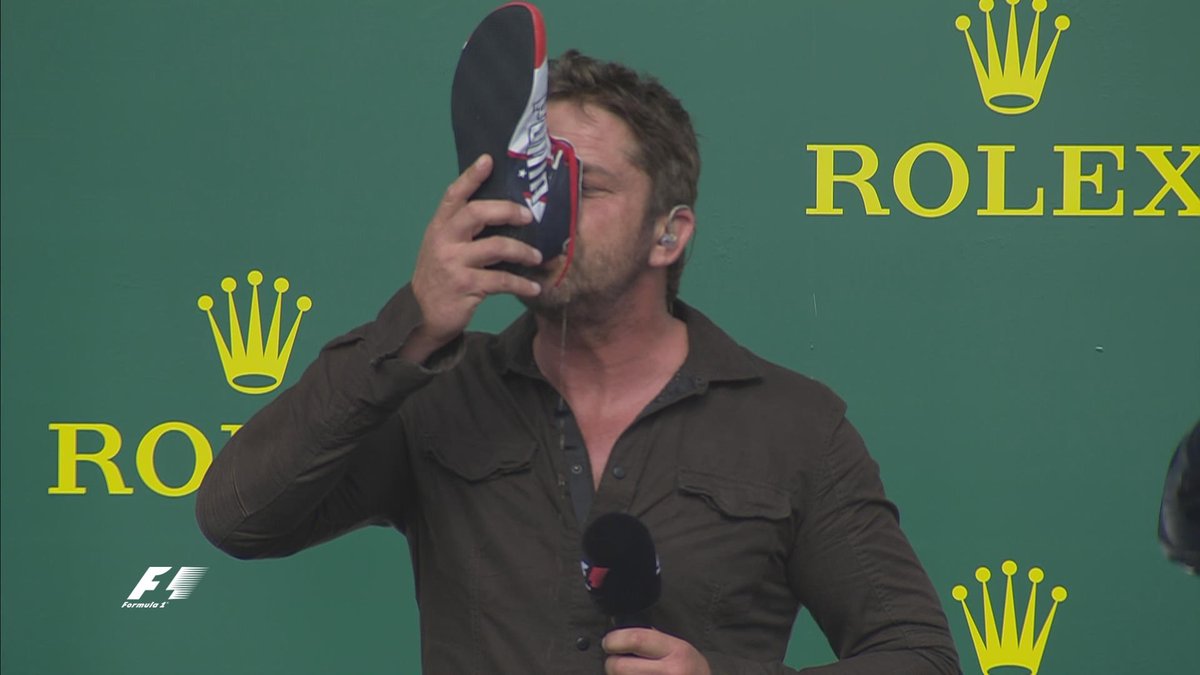 RT @F1: The #USGP ???????? Where else are you going to see @GerardButler do a SHOEY ???????? #F1 https://t.co/YwQqHDT3yD