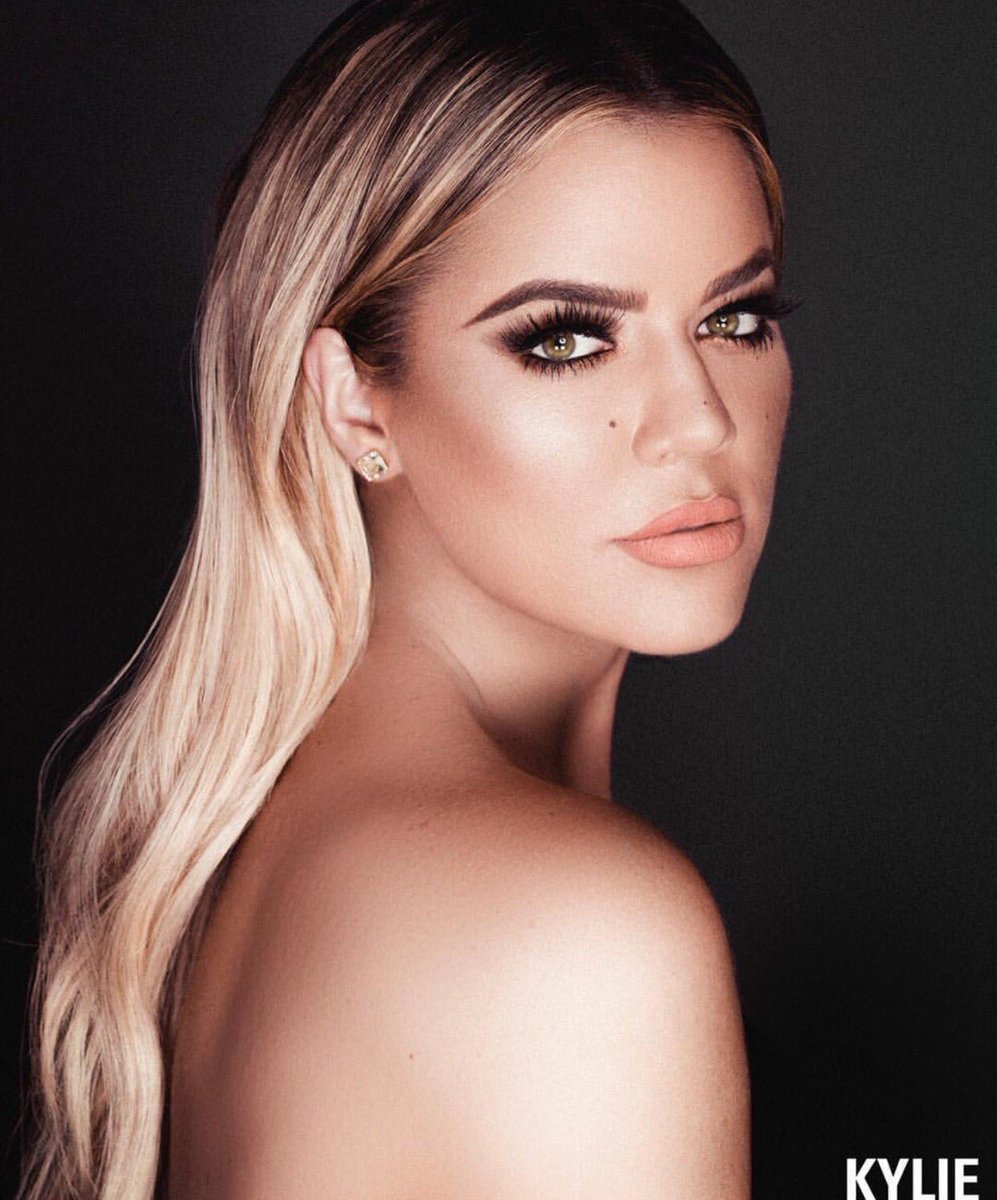 RT @ilovekhloeKO: KOKO KOLLECTION LAUNCHING TODAY AT 3PM PST! WHOS EXCITED! @khloekardashian @KylieJenner https://t.co/F5wiYmod40