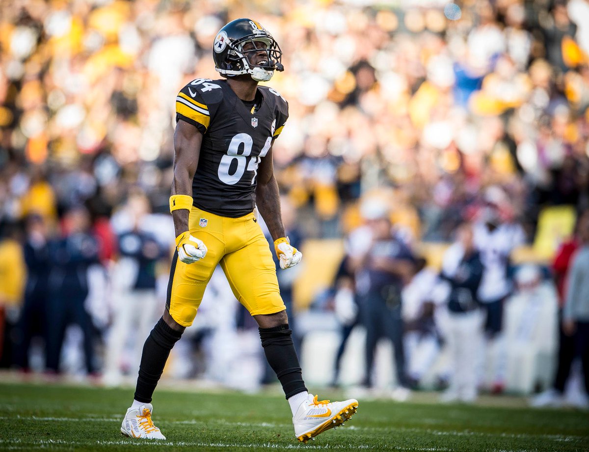 What are the Cowboys saying about Antonio Brown and our offense? 📰 stele.r...
