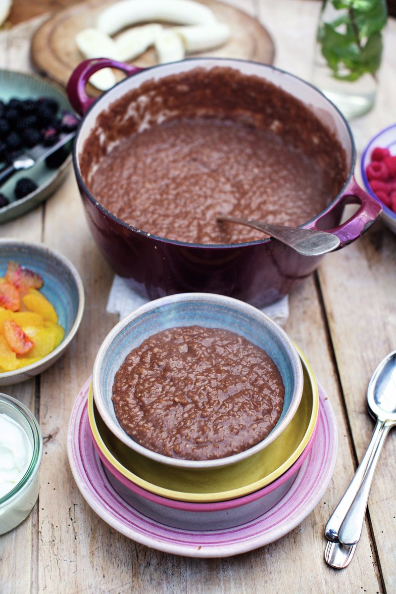 Yes guys of course Chocolate Porridge is good for you! Who'd have thought it... Indulgent but none of the guilt! https://t.co/VuU1azNNQt