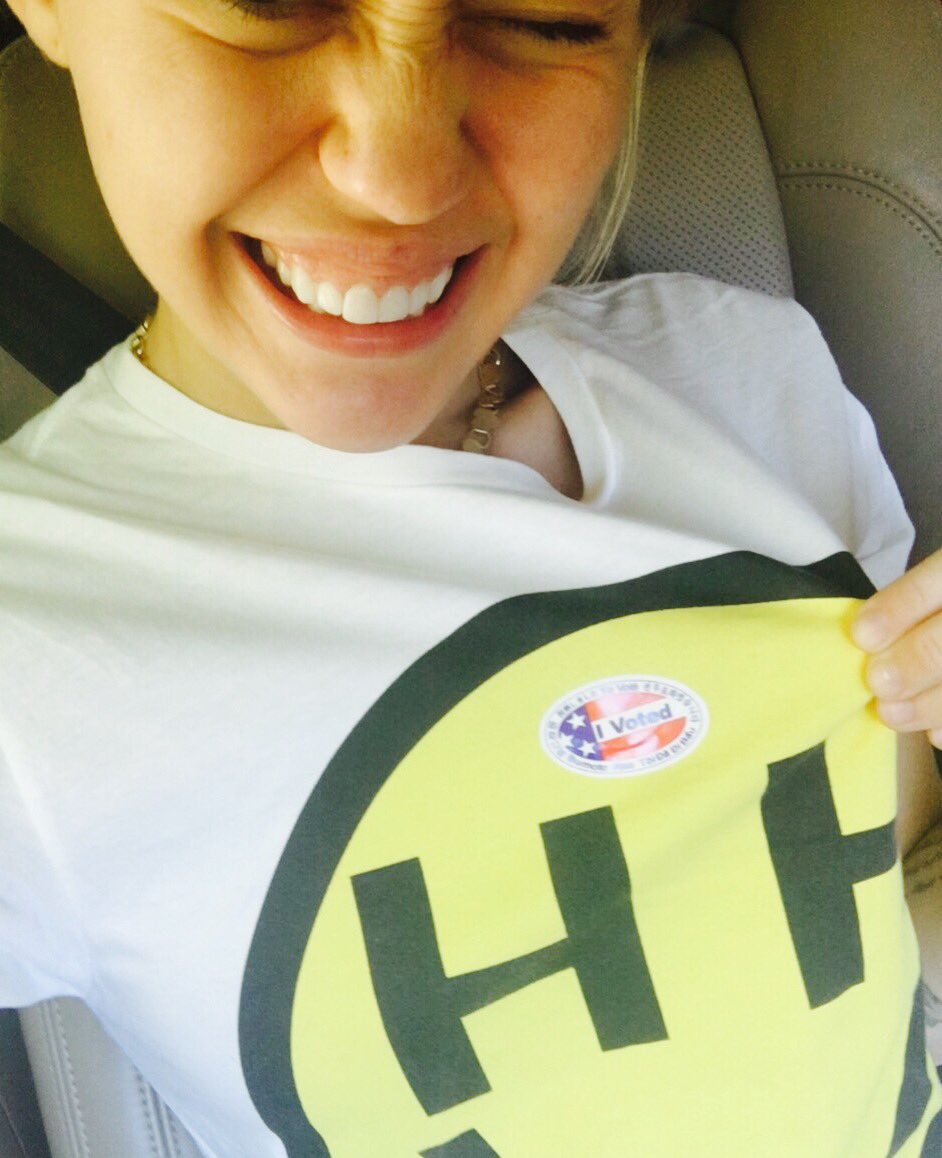 I voted today for @HillaryClinton ❤️????❤️???? I am so proud of all of you who did the same! #imwithher https://t.co/AKTuhmEqui