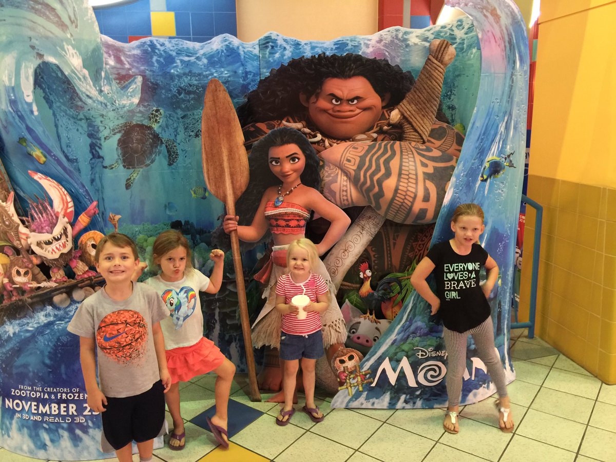 RT @Coach_Bopp: @TheRock so excited to see #Moana ! https://t.co/IJceOC8NCu