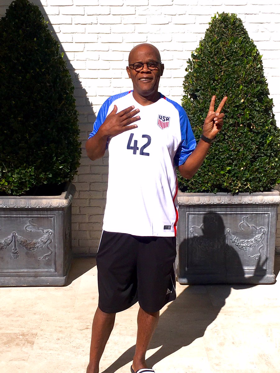 Good luck to the team we can all get behind @ussoccer! #USMNT #OneNationOneTeam https://t.co/eWDJEwyWMN