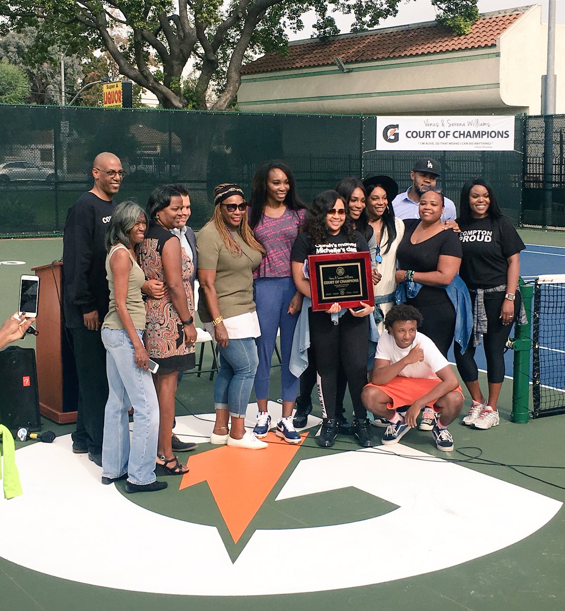 Grateful for @Gatorade 's support of the Williams Sisters Fund and our #HealthCompton Day https://t.co/XtPulpaI0y