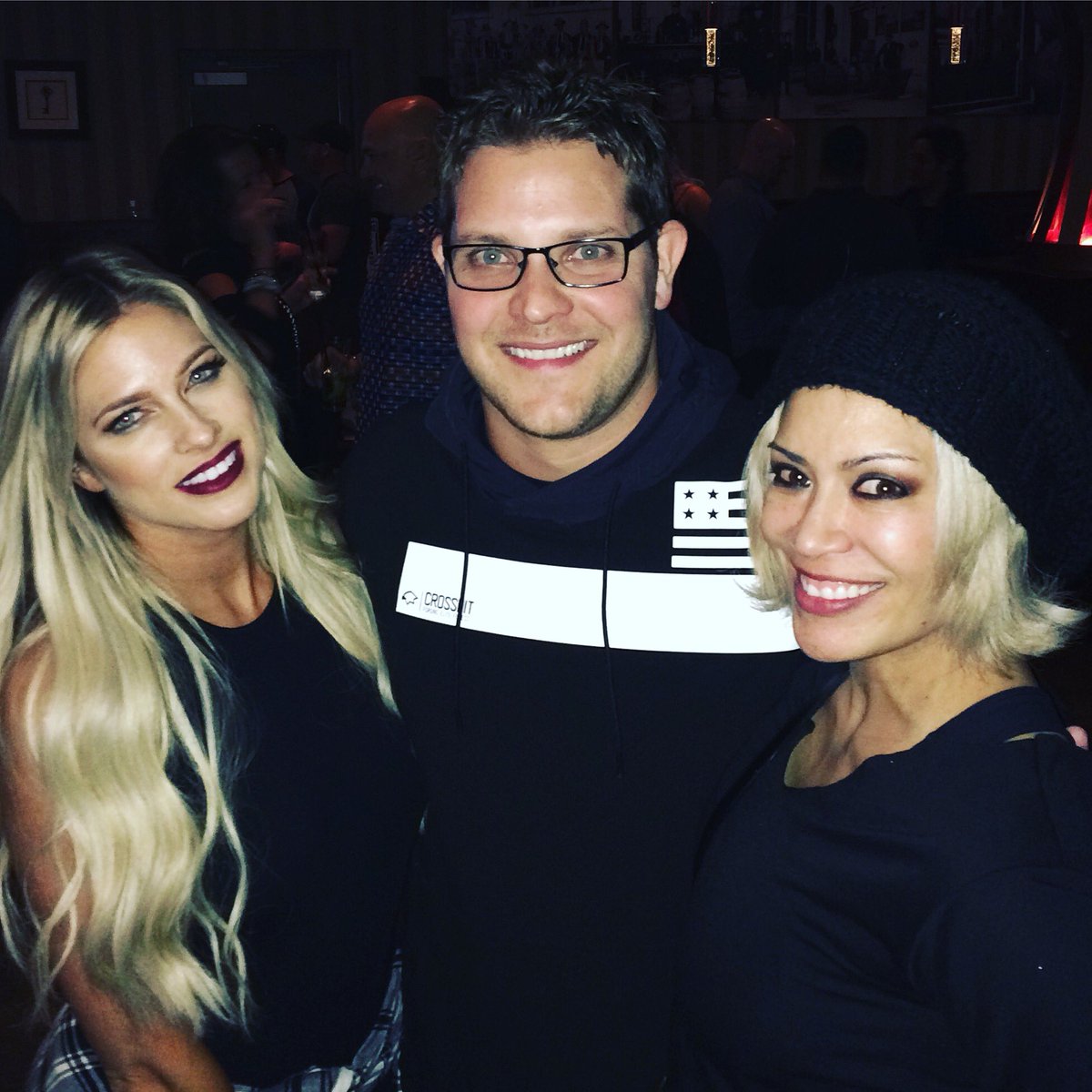 RT @JeremyPalko: With @TheBarbieBlank and @RealMelina So great hanging with you awesome ladies!! https://t.co/qN0I9AjkRp