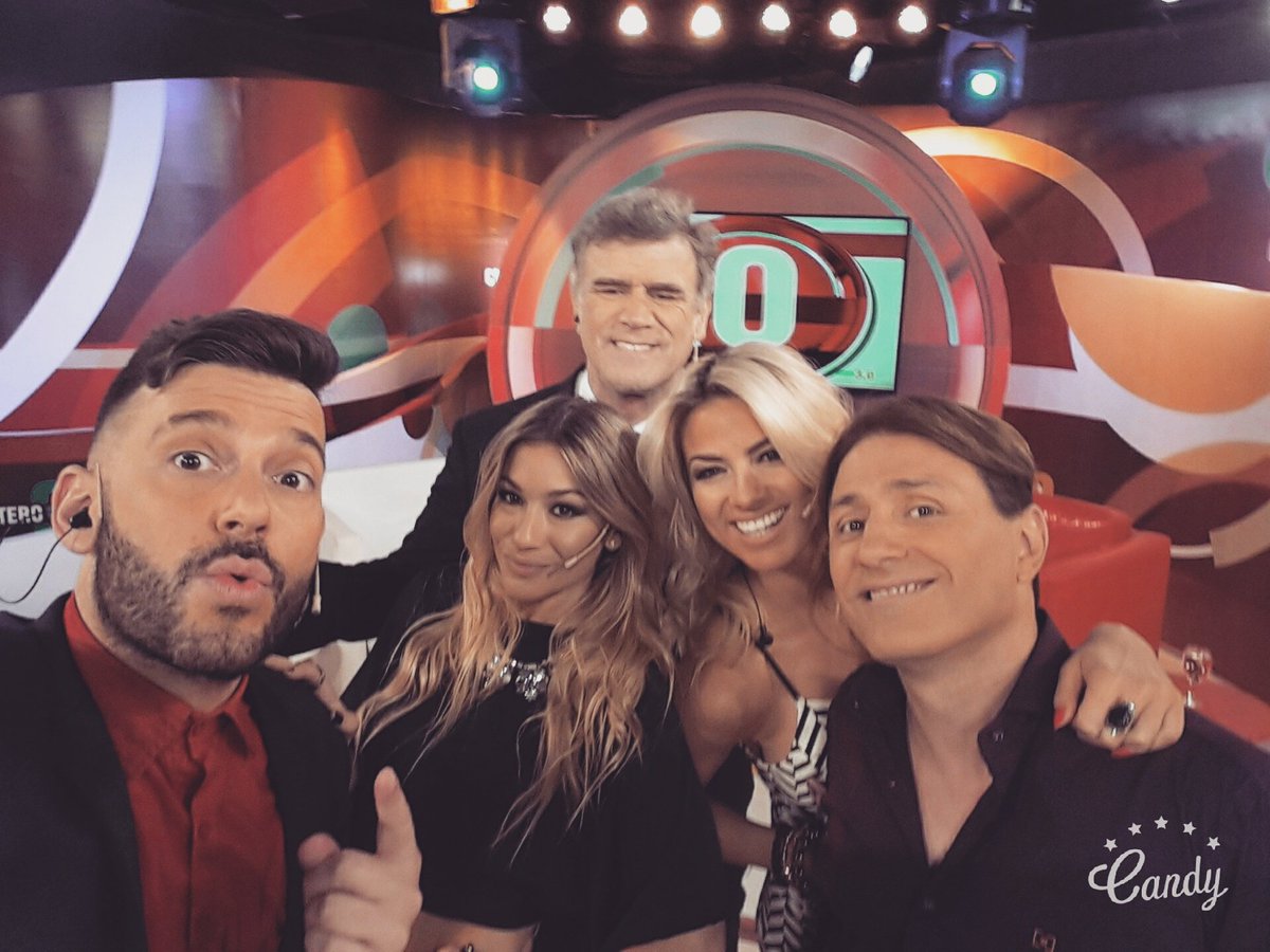 RT @fernandopiaggio: @tetomedinaok @drinaldioficial @ailen_bechara @BarbiCabo @MGZNtv @ElChimentero30 vivooooo https://t.co/NFVXdLlsKW