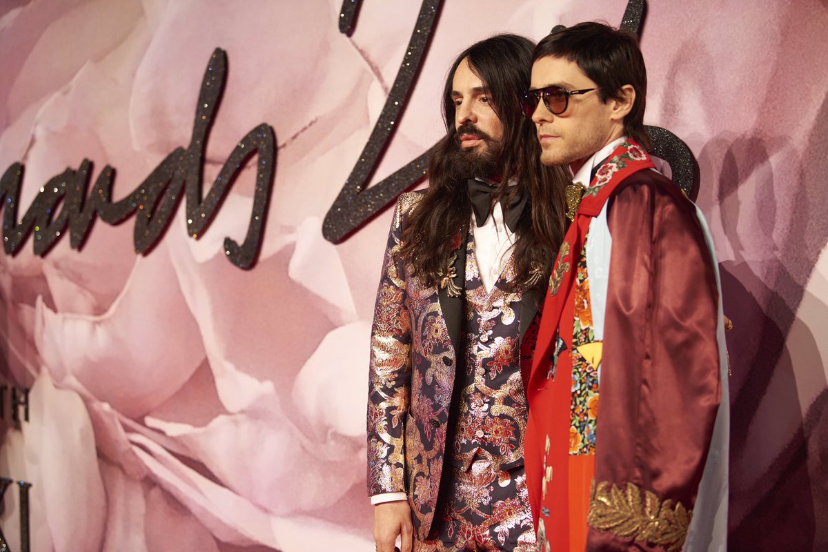 RT @BFC: Alessandro Michele @gucci & @JaredLeto on the #FashionAwards 2016 red carpet https://t.co/wXdCGSMqYg