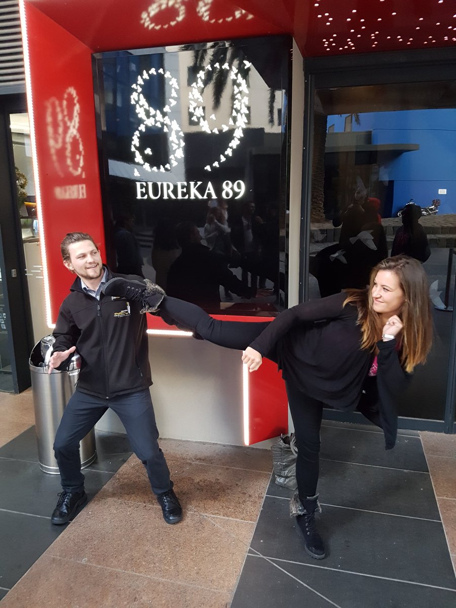 RT @trantersaurus: When @MieshaTate kicks your mate in the face #UFCMelbourne https://t.co/8TeMMuOA4U