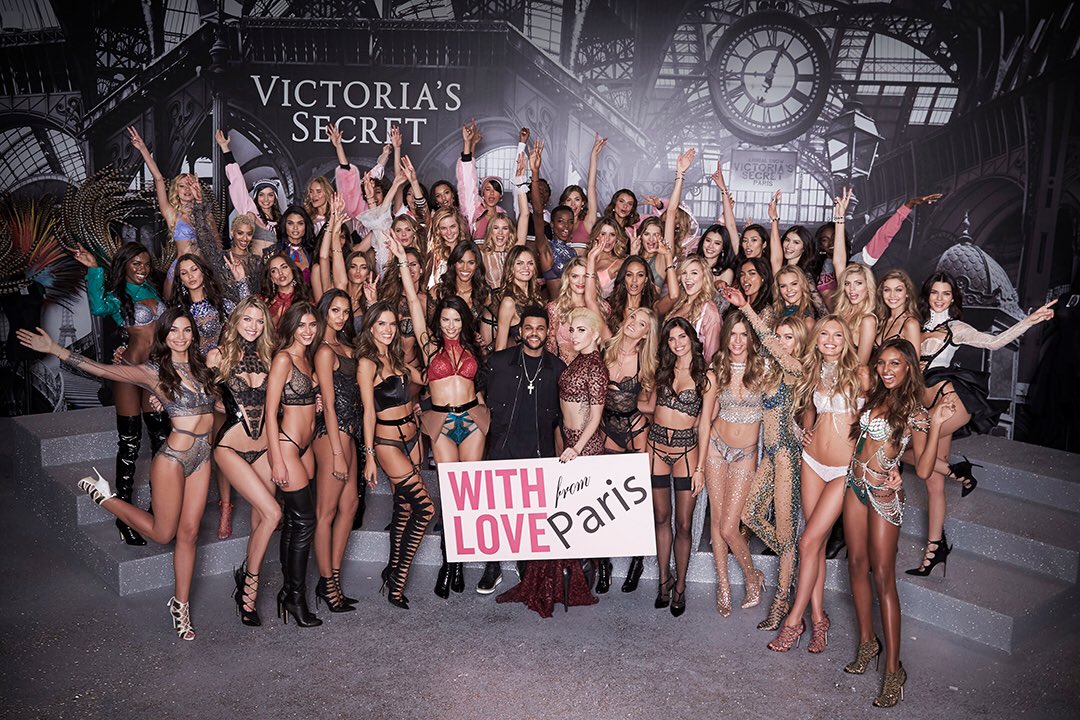 Cheers to another AMAZING #VSFashionShow!! Watch all this on the runway Dec. 5, 10/9c on @CBS. https://t.co/sIpwoOinoO