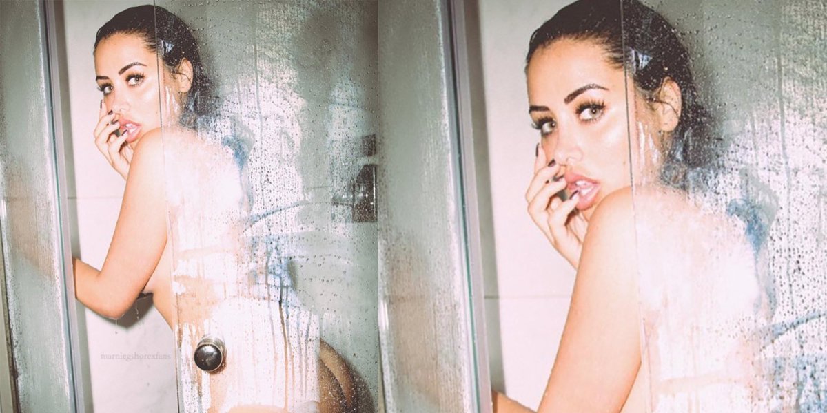 kissing whilst naked in the shower nasty nude kate freesamples