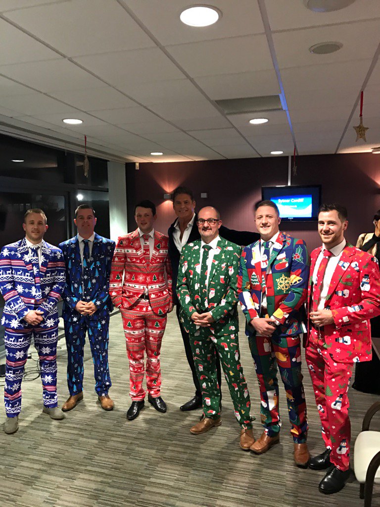 Are you kidding do the Cardiff BMW guys really dress up like this?? @KF295 https://t.co/YGCZ2c0Vic