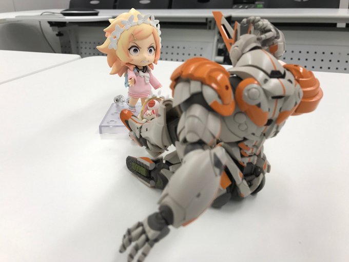 本日も絶賛視聴準備中!…のはずだけど黄金ちゃんが王舞を説教中?王舞…何やったレフ…?右手ちゃんも寝てるし!?早く起きない 本日も絶賛視聴準備中!…のはずだけど黄金ちゃんが王舞を説教中?王舞…何やったレフ…?右手ちゃんも寝てるし!?早く起きない
