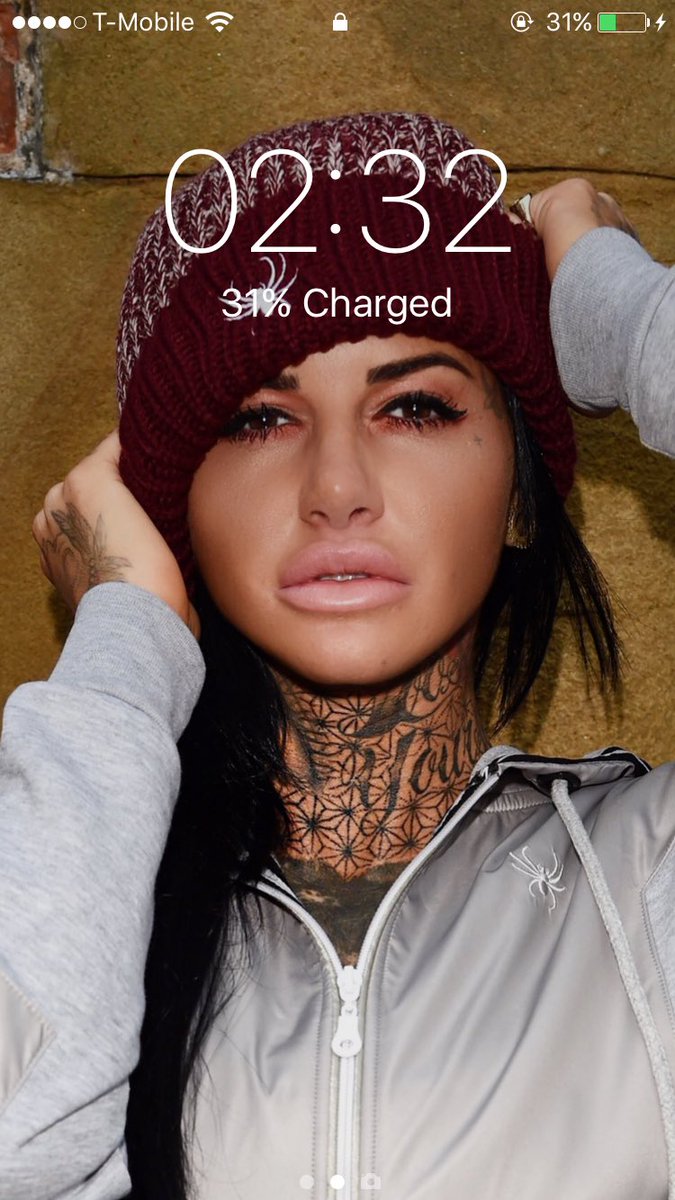 RT @Nowland_Ben: @jem_lucy What Do you Think of My screen Saver : Sexy Right? ???????? XX ???? https://t.co/7JrByrTUHZ