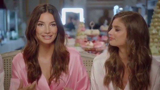 Relive Paris! The #VSFashionShow airs tonight on @TheCW at 9/8c. https://t.co/REmrzWHQXf