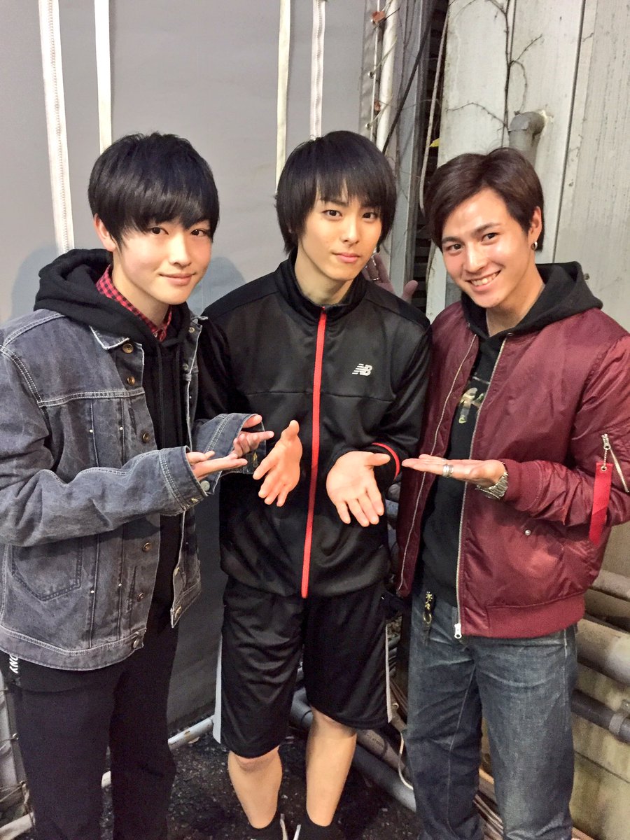 昨日は事務所の先輩、高野洸くんが出演されてる「チア男子!!」を観劇させて頂きました!演出、パフォーマンス、すべて凄くかっ 昨日は事務所の先輩、高野洸くんが出演されてる「チア男子!!」を観劇させて頂きました!演出、パフォーマンス、すべて凄くかっ