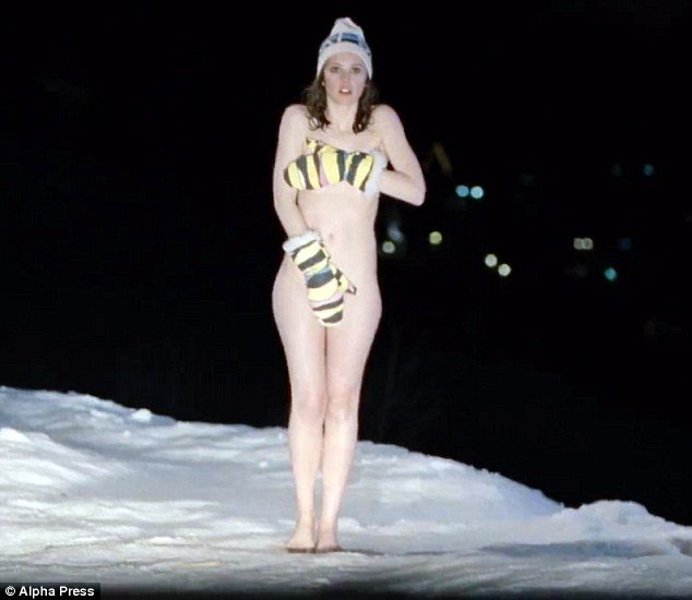 Felicity Jones Goes Completely Nude In Throwback Snap From Film Chalet Girl Https Felicity Jones Goes Completely Nude In Throwback Snap From Film Chalet Girl Https