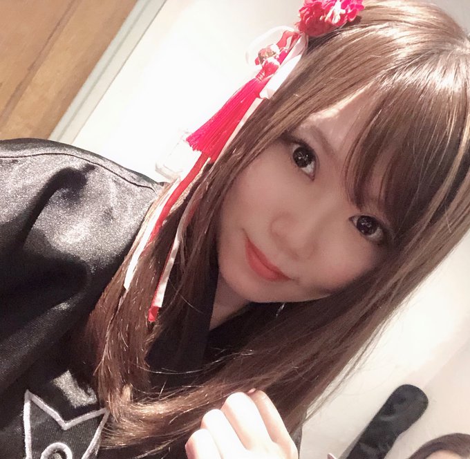 今日は13時から渋谷クロスFMでラジオ生放送だよ💖💖ゲスト2組いまぁす🥳🥰😋毎週千葉テレビで放送中のアニメ『われしょ』の 今日は13時から渋谷クロスFMでラジオ生放送だよ💖💖ゲスト2組いまぁす🥳🥰😋毎週千葉テレビで放送中のアニメ『われしょ』の