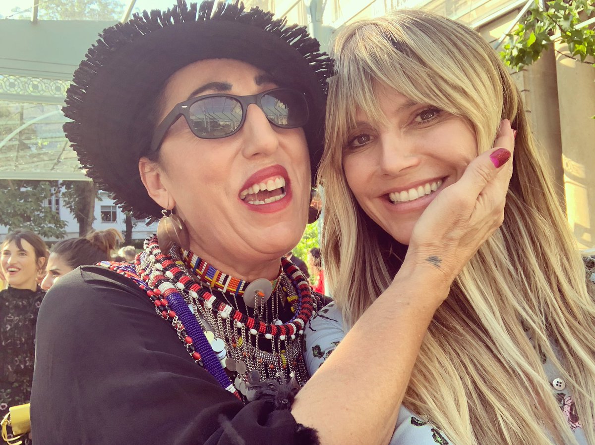 Loved running into you @rossydpalma ....???????? https://t.co/hCQtGaOzCG