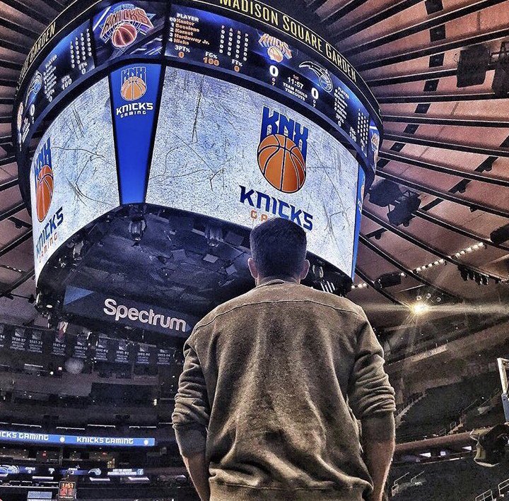 I know it’s not #Tbt but I’m honor of the draft here are some pics from last year. https://t.co/2As1LipGOk