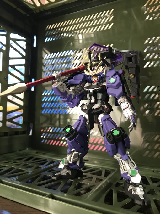 新キャラ真樹京之介✨戦国アストレイ〝紫雷〟シライ本多忠勝の配下、真樹京之介彼は現世に転生し、悪の鬼と戦うため紫雷に乗り込 新キャラ真樹京之介✨戦国アストレイ〝紫雷〟シライ本多忠勝の配下、真樹京之介彼は現世に転生し、悪の鬼と戦うため紫雷に乗り込