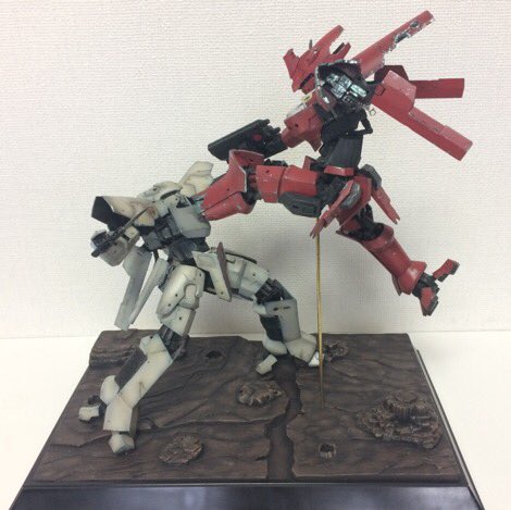 およそ一ヶ月プラモデルモードに突入し、ついに完成です!ブレイクブレイドの名シーン「折れたフレームはよく刺さる」を再現しま およそ一ヶ月プラモデルモードに突入し、ついに完成です!ブレイクブレイドの名シーン「折れたフレームはよく刺さる」を再現しま