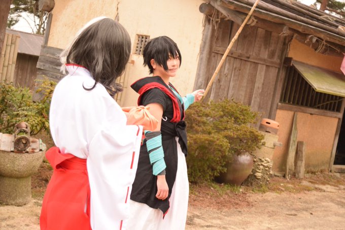 【cosplay】*曇天に笑う*「錦、あの店だよ」「おばさんいますか〜？」「あっ、おばさん、こんにちは！」 