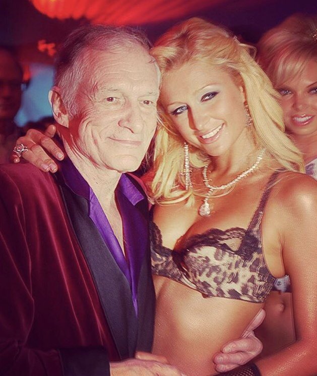 RT @HiltonEmpresses: .@ParisHilton & @HughHefner at Hef’s 80th Birthday Party on April 9, 2006 ???????????????? https://t.co/aWZx2sjroV