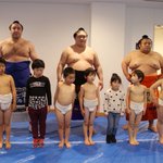 D3DpCYDUgAIEAk_.jpg:thumb