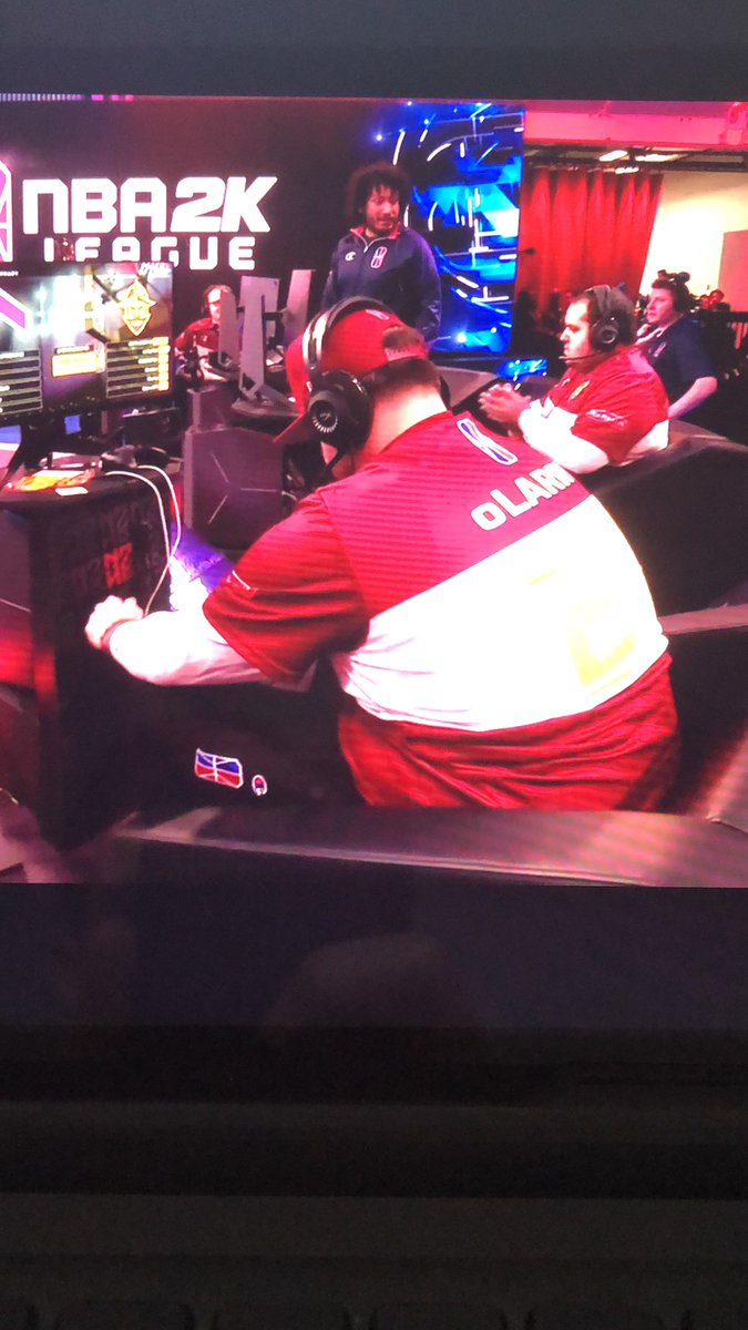 Such a dope moment @oLARRY2K is about to play his first game with @CavsLegionGC !!! Tune in https://t.co/c71fW8BLfE https://t.co/yOxwvYFOIC