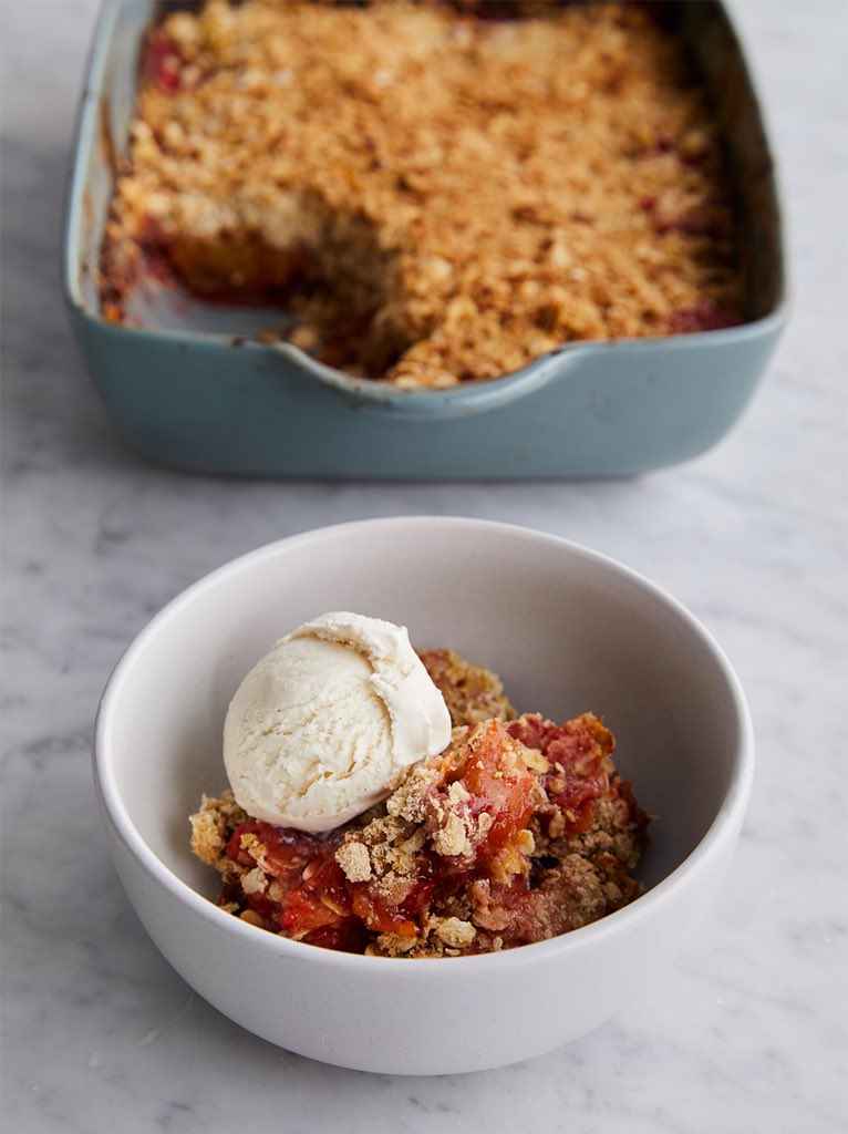 Roasted stone fruit crumble ???? all the way? Here you go: https://t.co/BwSQTl4alI https://t.co/E2vHoOailD