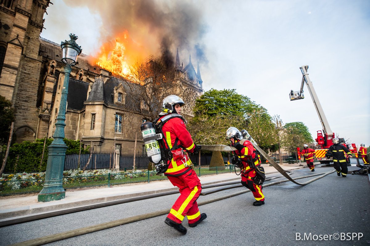 Billionaires behind Louis Vuitton, Yves Saint Laurent lead $450 million in  pledges to rebuild Notre Dame