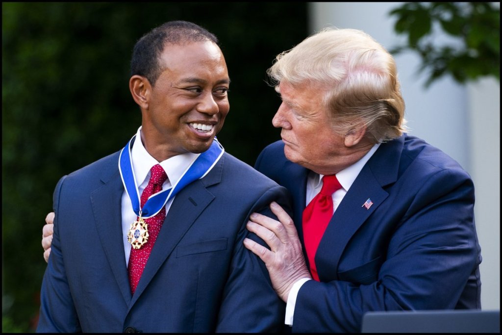 RT @thisis50: Tiger Woods awarded the Presidential Medal of Freedom https://t.co/w1INgMdlMy https://t.co/YijhhNhYo7