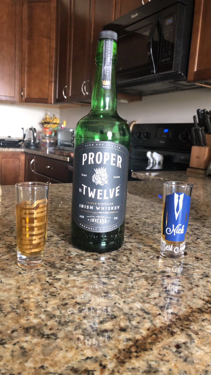 RT @ryan_in_reverse: Shots for the boys! Thanks @TheNotoriousMMA for making the best Whiskey on the market! ???? https://t.co/Na0u7nnkyz