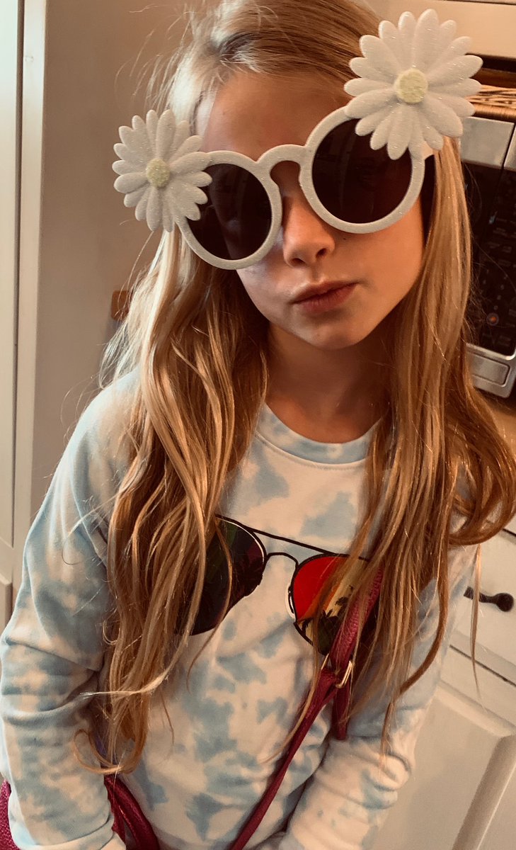 Like Mother, Like Daughter ???? #MAXIDREW https://t.co/PESwIDn8P7