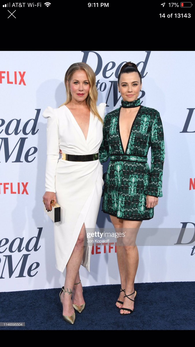 Wow @lindacardellini you hot mama. @deadtome is about to drop. Is that a thing? I’m old https://t.co/Pevm3wugi0