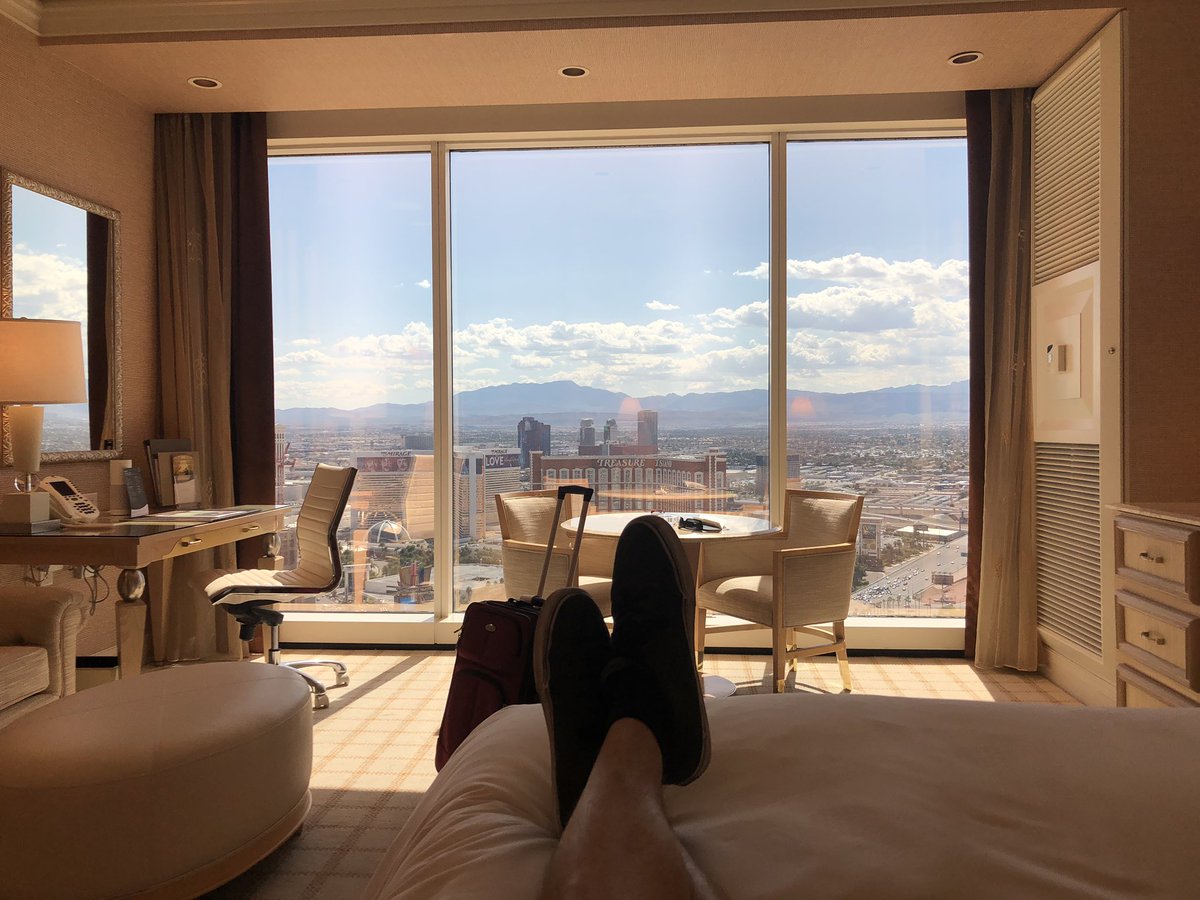 drewml: I've arrived at #MagentoImagine, and I am very upset about the view from my bed /s https://t.co/hiPGpPTCVh