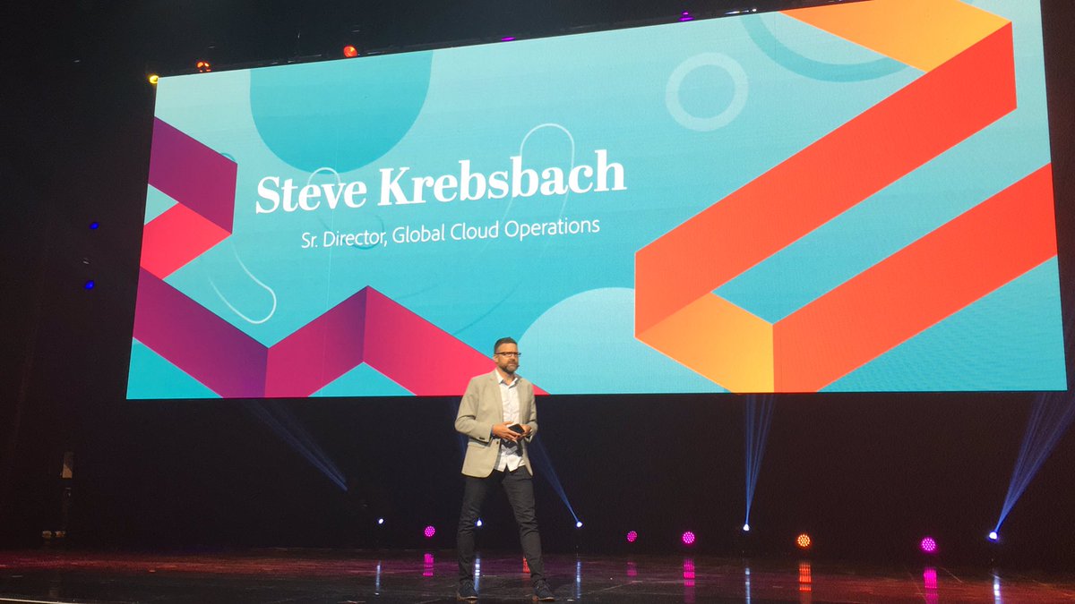 blackbooker: Welcome Steve! Nice outfit!  #MagentoImagine https://t.co/mFLCSOf98k