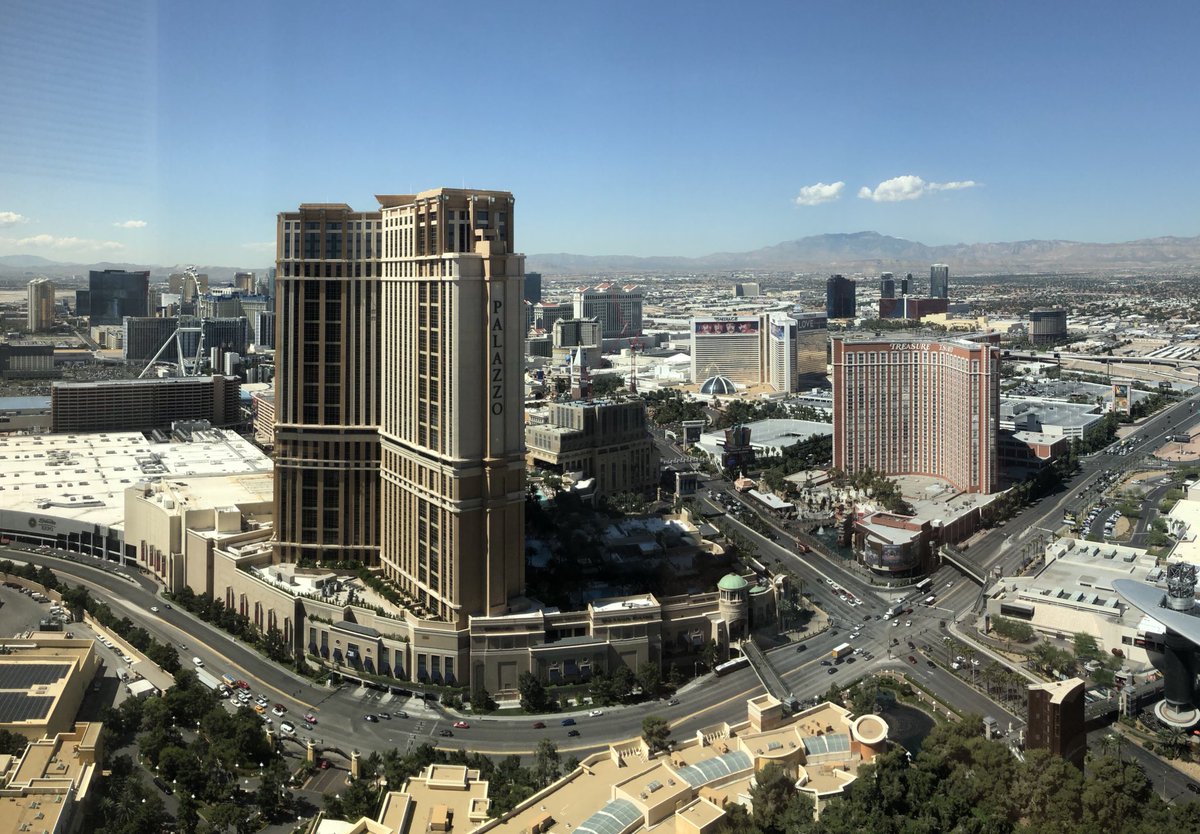 Rhodes411: Views over Las Vegas! #MagentoImagine https://t.co/f8cu0gSpVJ