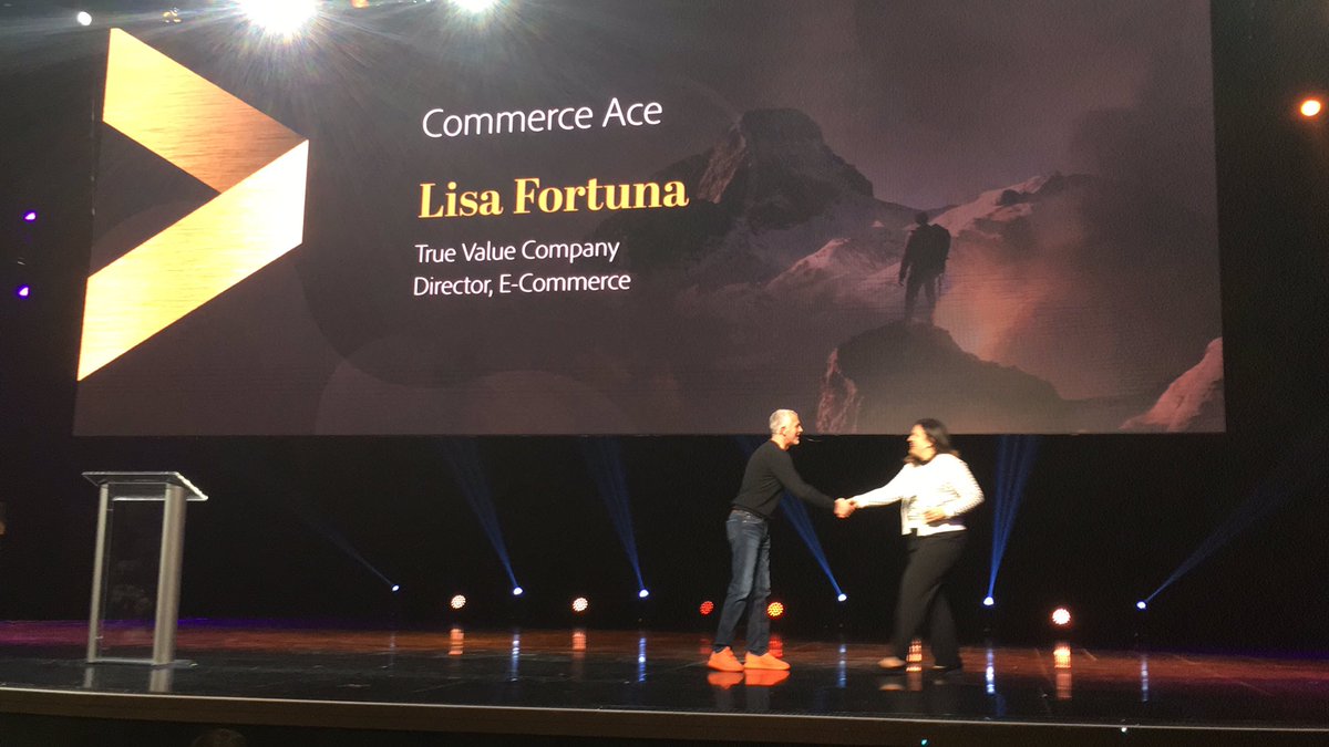 blackbooker: Lisa Fortuna is a #CommerceAce!!!  #MagentoImagine https://t.co/wZlXQQ6ybk