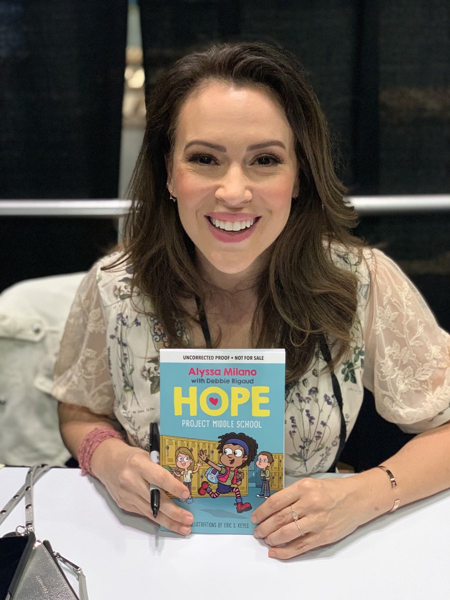 RT @Scholastic: .@Alyssa_Milano is signing advance copies of her upcoming middle grade novel, HOPE, at #BookExpo! https://t.co/cKKPmySBpY