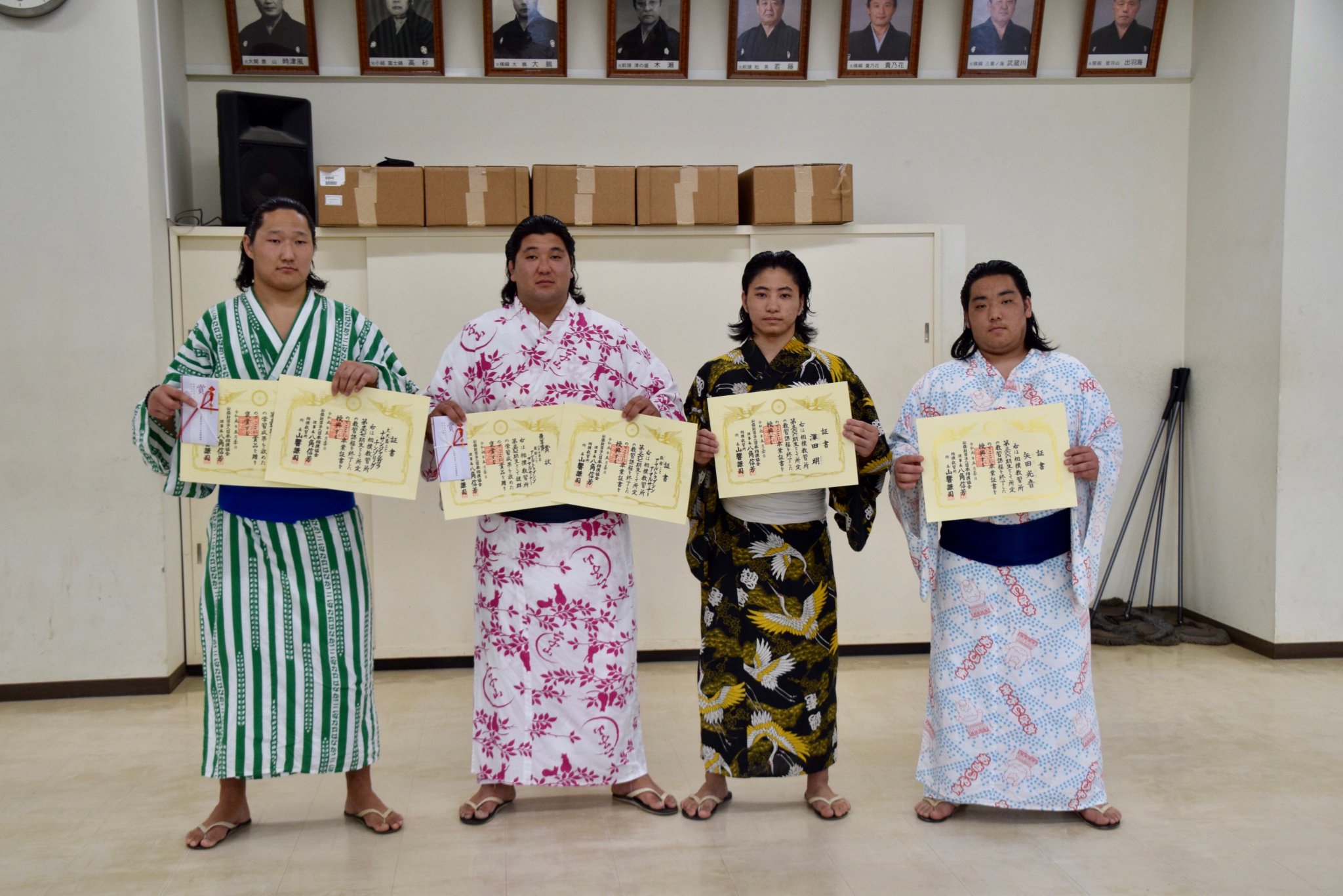 D7zN2XcV4AASsJ6.jpg:large