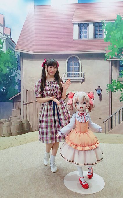 ラティナの等身大フィギュアに会えました〜😊💓特別に隣で写真撮らせて頂きました・・・!イベントでOP主題歌の「I‘m wi ラティナの等身大フィギュアに会えました〜😊💓特別に隣で写真撮らせて頂きました・・・!イベントでOP主題歌の「I‘m wi