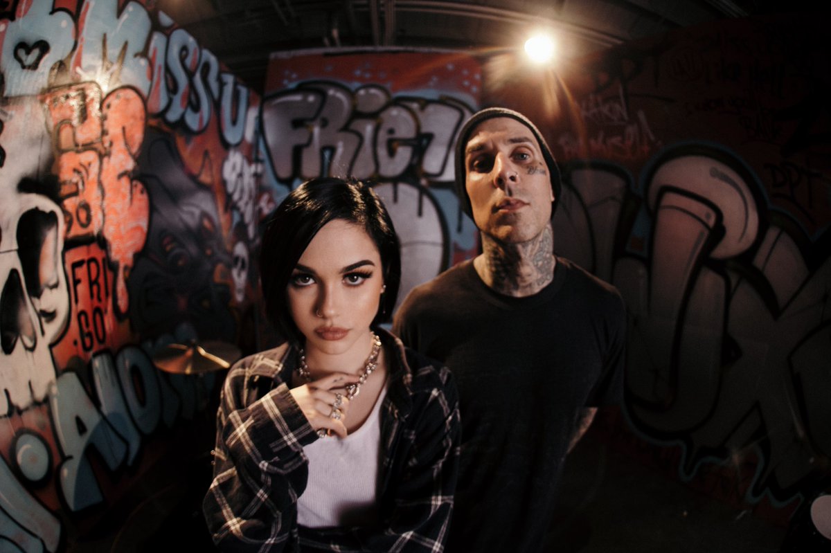 RT @MaggieLindemann: this month @travisbarker https://t.co/reVWhTDon2