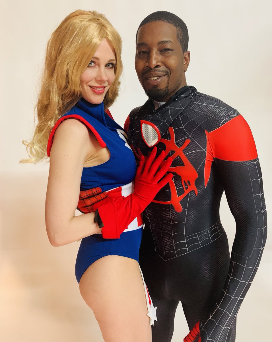Seriously, who’s going to mess with us? @IsiahMaxwell #Spiderman #CaptainAmerica #cosplayqueen https://t.co/1mxnw4EkDf