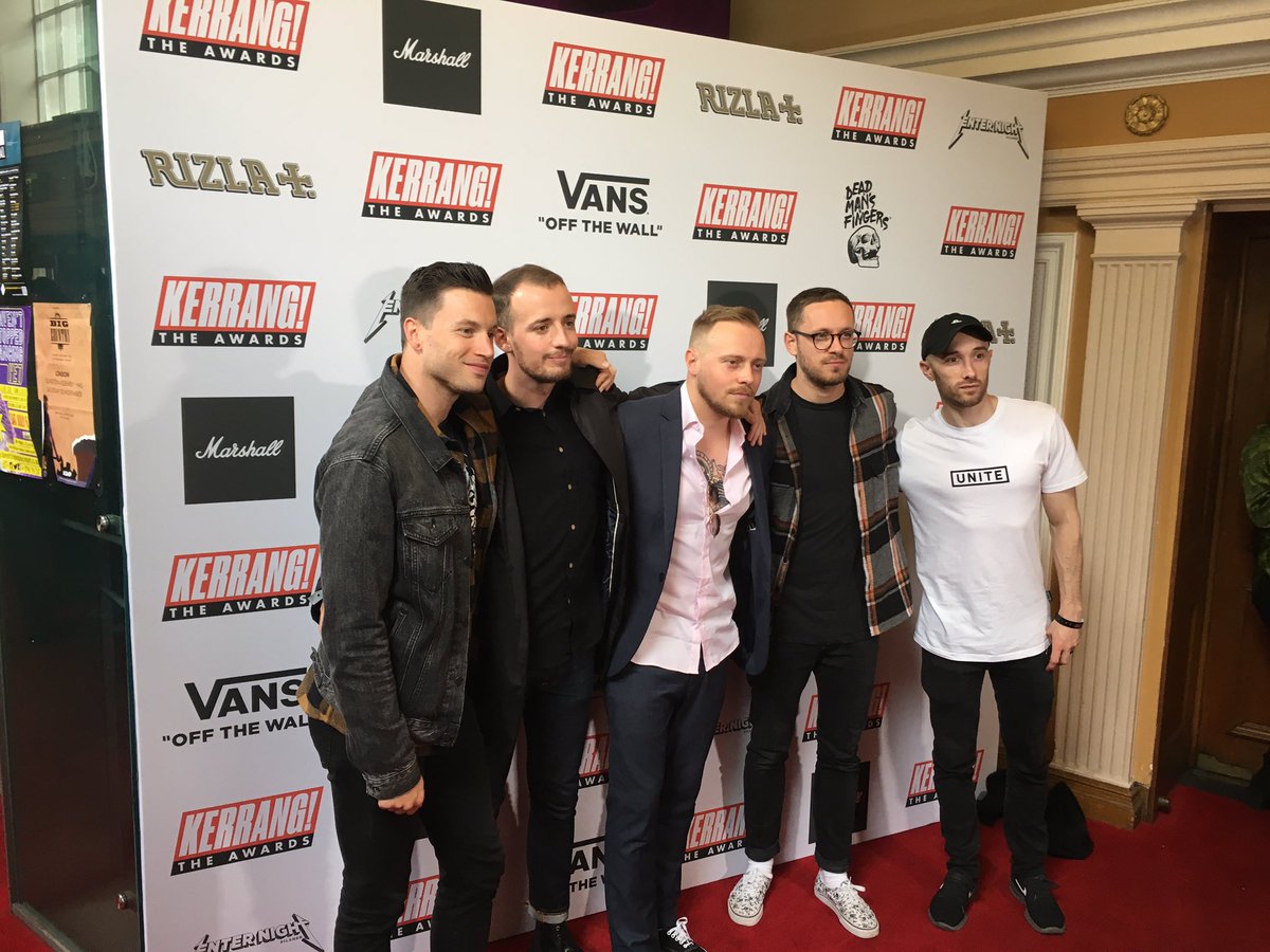 RT @KerrangMagazine: Oh hey @Architectsuk! #KerrangAwards https://t.co/7SpVGlpBO7