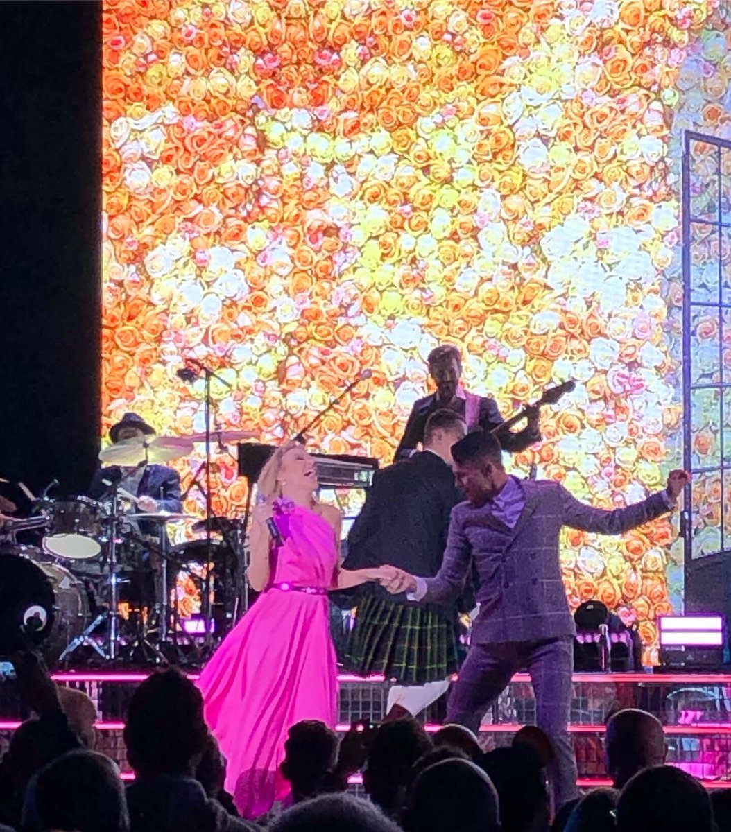 Twice as nice, Hampton Court Palace you were amazing! Thanks for 2 glorious nights! #Summer2019 https://t.co/nW2izaMKg7
