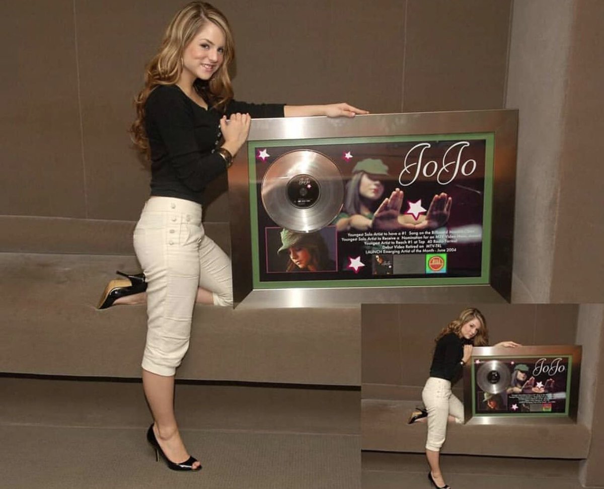 wow I remember this moment... getting my first platinum plaque at 14. ???? #JoJoAnniversary https://t.co/BK3WVnWa9S