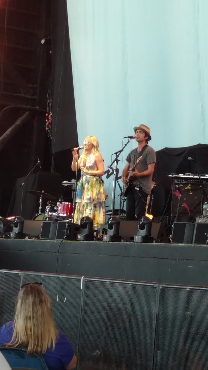 RT @lsperry04: @natashabdnfield you slayed it in Tampa girl!!! #PlayThatSongTour #pocketfullofsunshine https://t.co/adxsUwHavv